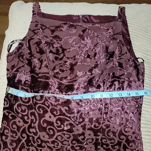 Maroon Spaghetti Strap Dress - Picture 9 of 9